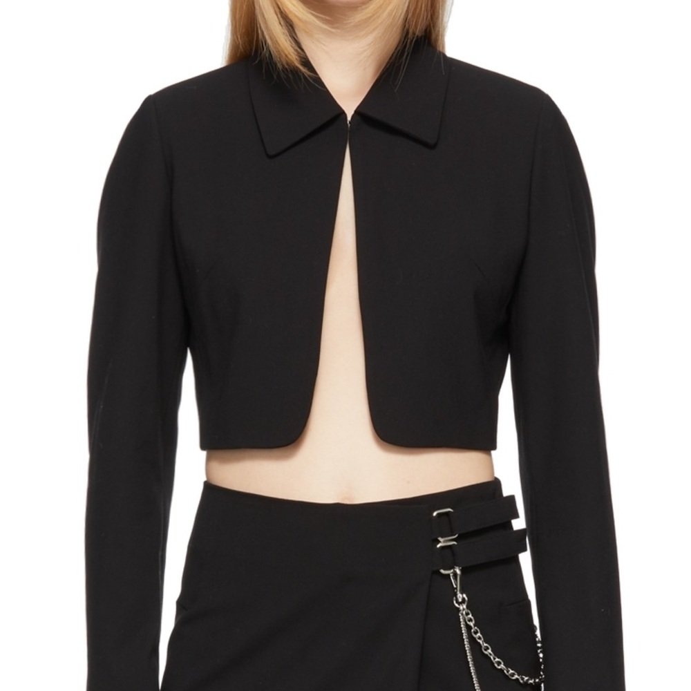 Chic Black Cropped Jacket